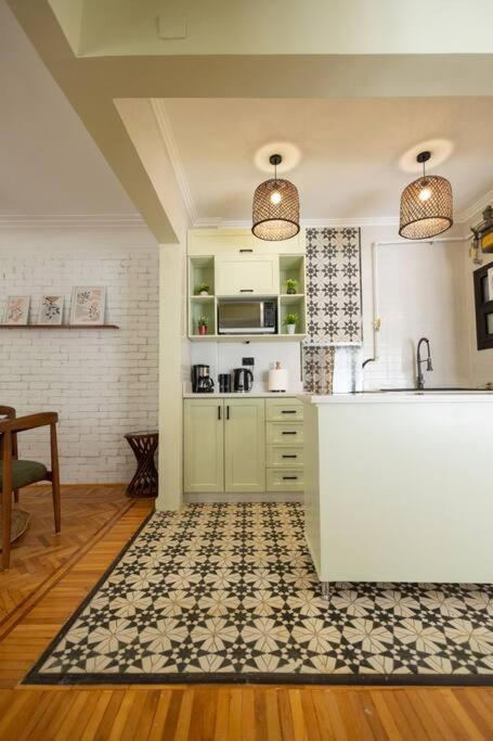Charming 2br Oasis In Heliopolis W Covered Patio Apartment *